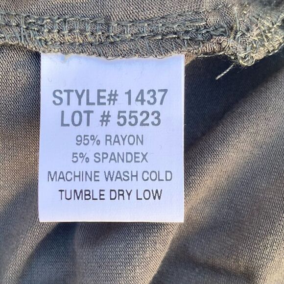 Terez Girl's Olive Solid V Cutout Pullover Long Sleeve. Size Small. NWT - Picture 7 of 7